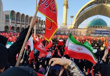 مردم از انگیزه حضورشان در مراسم تشییع رهبر شهید گفتند