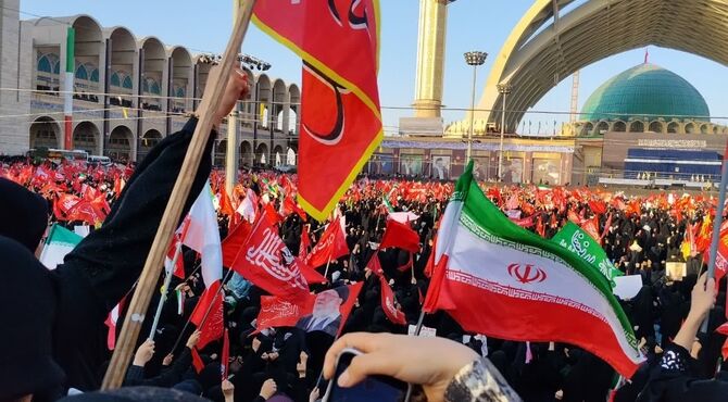 مردم از انگیزه حضورشان در مراسم تشییع رهبر شهید گفتند