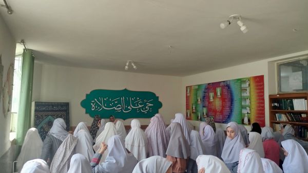 آغاز معنوی سال تحصیلی در نیایش ۲