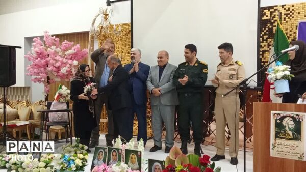 همایش گرامیداشت مقام معلم در نوشهر 