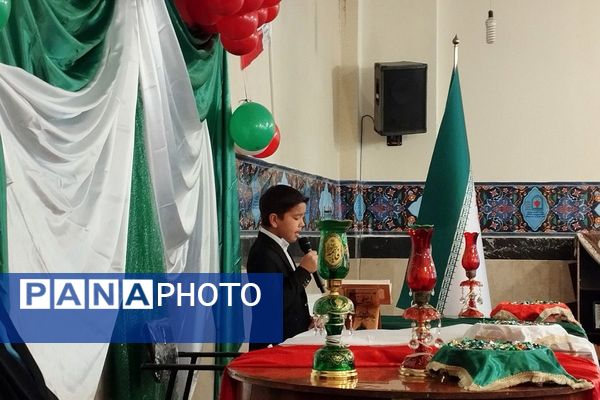 جشن نیمه شعبان در دبیرستان دخترانه صدیقه طاهره ناحیه یک شهرری 