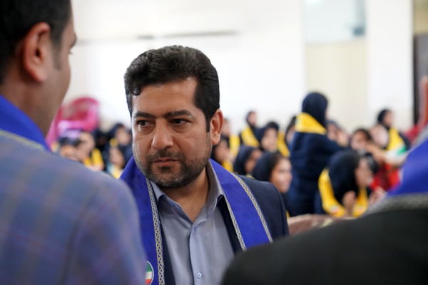 همایش استانی سپاس مربی با حضور پرشور دانش‌آموزان پیشتاز وخبرنگار پانای استان اصفهان