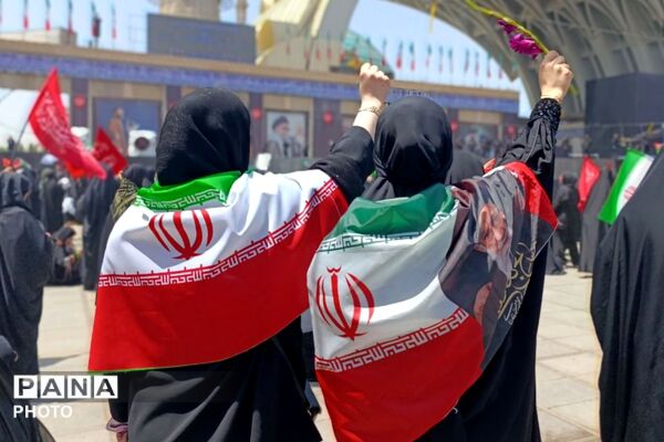 قسم به این مشت گره کرده