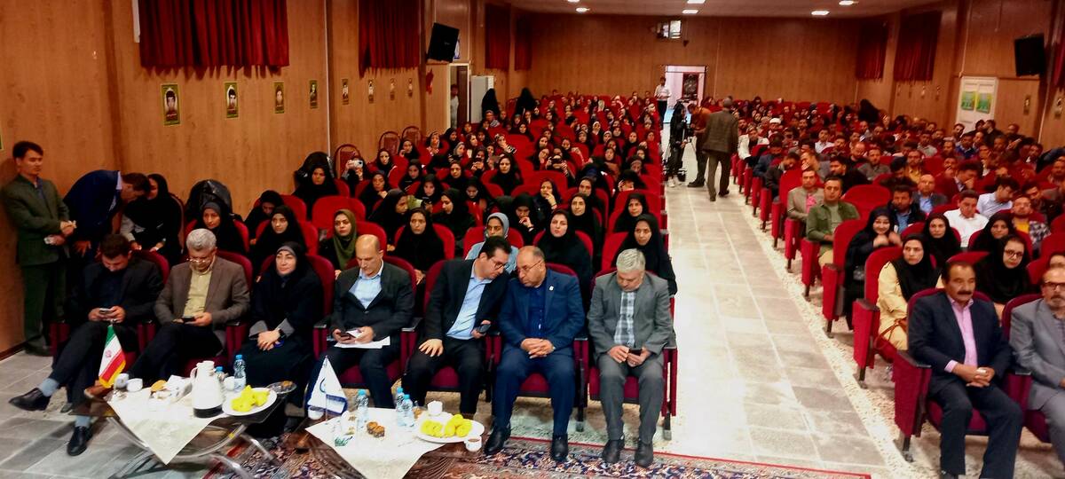 همایش تجلیل از مهارت آموزان ماده 28 