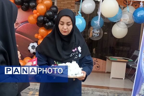 افتتاحیه جشنواره‌ی بازی‌های مهارتی-ورزشی در مدرسه زهره‌وند قرچک