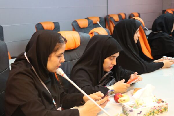 نشست خبری اتاق کنترل وضعیت ستاد انتخابات مشهد 