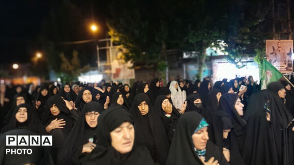 مردم کوهدشت در موج هشتادوسه حضور حماسی در میدان امام خمینی (ره)
