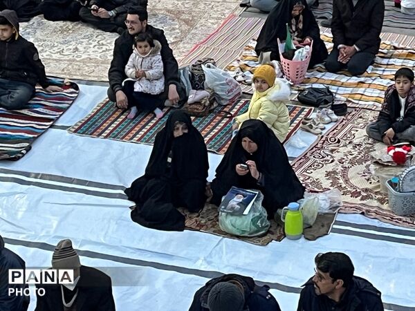 مردم اسفراین امسال نوروز را متفاوت آغاز کردند