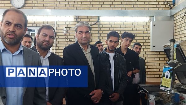 آیین افتتاحیه کارگاه و زمین چمن هنرستان تخصصی خودرو برادران نیشابور 