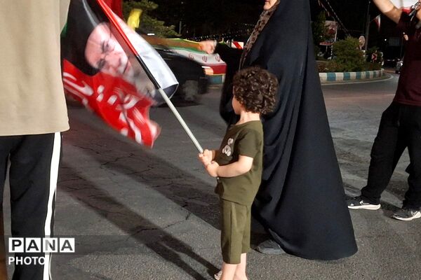 اجتماعات شهروندان فاز چهار اندیشه در میدان شهدای گمنام