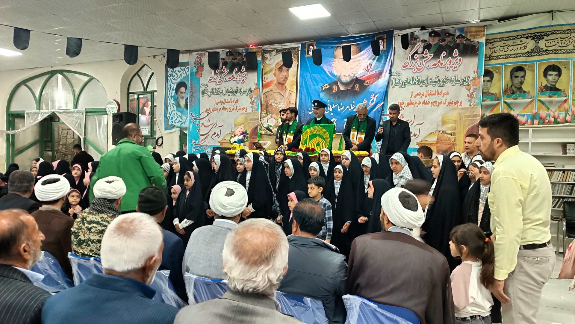 کیار زیر سایه پرچم امام رضا(ع)