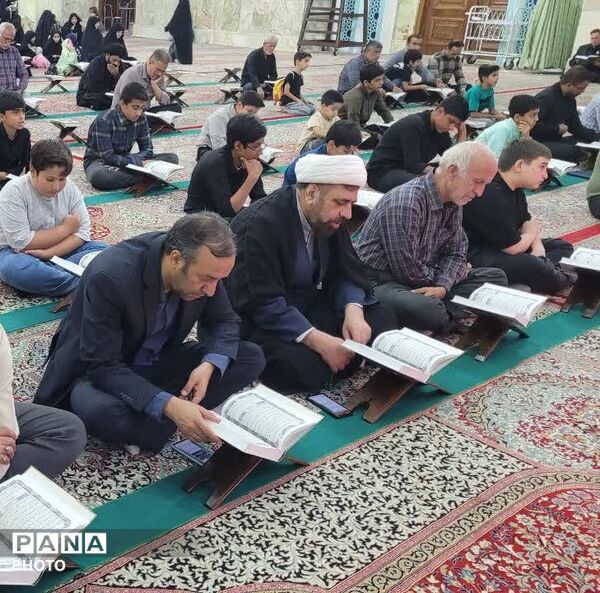 محفل معنوی و قرآنی «کرسی تلاوت رضوی» در بشرویه