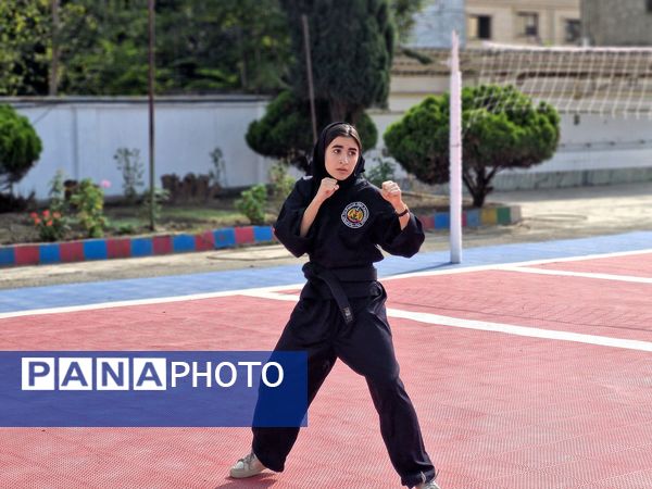 المپیاد ورزشی درون مدرسه‌ای در دبیرستان شاهد گلوگاه 