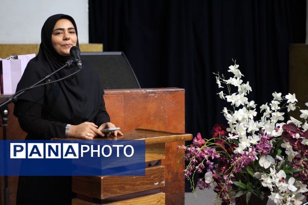 تجلیل و تکریم از ارزیان و تسهیلگران کانون‌های ارزیابی طرح کیفیت بخشی معاونین پرورشی در استان اصفهان