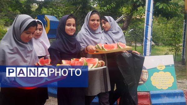 اردوی مادر دختری حورا دانش‌آموزان ناحیه یک مشهد