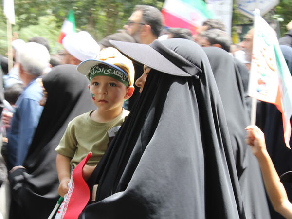 راهپیمای جمعه خشم و نصر در قم