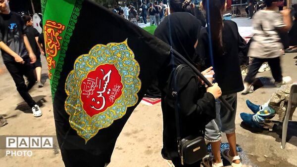 از سوگ حسین(ع) تا عزاداری رهبر شهید انقلاب در آیین وحدت‌آفرین مسجد آزادگان