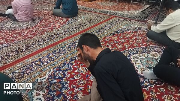 قرائت دعای عرفه در هیئت پیروان قرآن  نیشابور