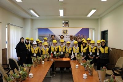 آیین تجلیل از سفیران انرژی برتر نیروگاه سیکل ترکیبی در شهرستان شیروان