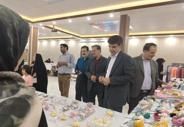  آغاز به کار جشنواره محصولات هنری و دست‌ساز کانون فرهنگی تربیتی شهید رجایی میبد