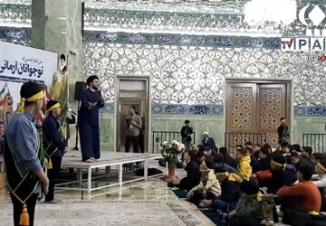اجتماع «نوجوانان آرمانی» در حرم حضرت معصومه(س)
