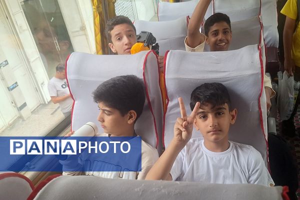 بزرگ مردان کوچک به سرزمین نور رهسپار شدند