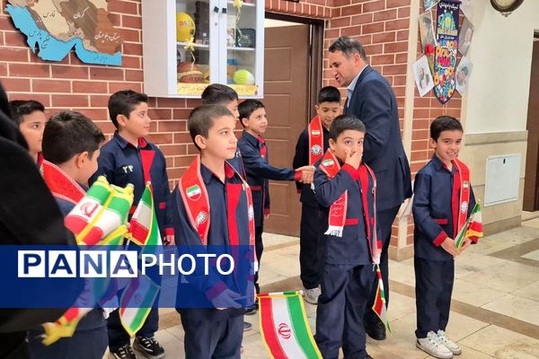 افتتاح چمن مصنوعی دبستان فرشچی اسلامشهر 