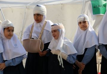 مانور سراسری  ایمنی و زلزله در آموزشگاه دخترانه راز ملارد