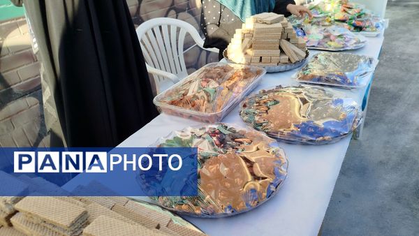 موکب باب‌الجواد؛ میزبانی از زائران با شمیم رضوی در مدرسه جمال فریدزاده 