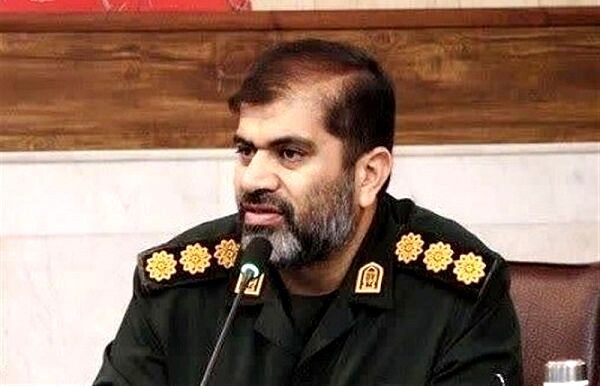 اجرای سرود «ایران بخوان» با همخوانی 100 گروه در قم