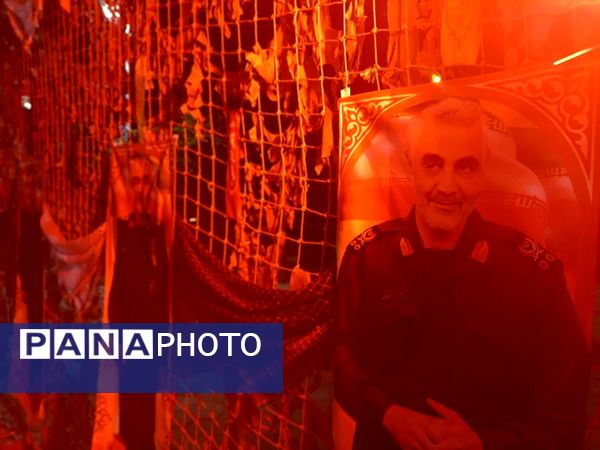 نمایشگاه شهدا به‌مناسبت هفته دفاع مقدس در‌شهر مهستان 