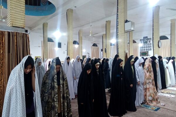 اعتکاف دانش‌آموزی درشهرستان مرزی پارس آباد 