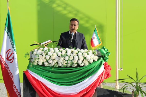 تجهیز هنرستان ۱۲ کلاسه «بصیرت سملقان»  به امکانات آموزشی نوین