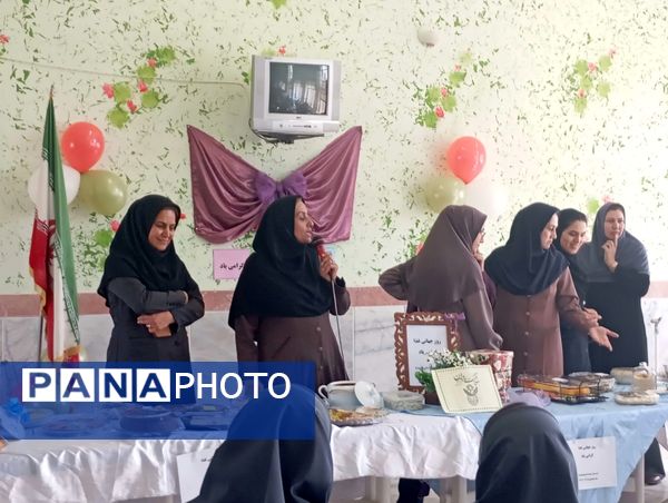 جشنواره غذا دبیرستان شهید تاجی(فضلیت)