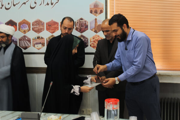 مراسم تجلیل از خبرنگاران خبرگزاری پانا شهرستان نایین به‌مناسبت روز خبرنگار 