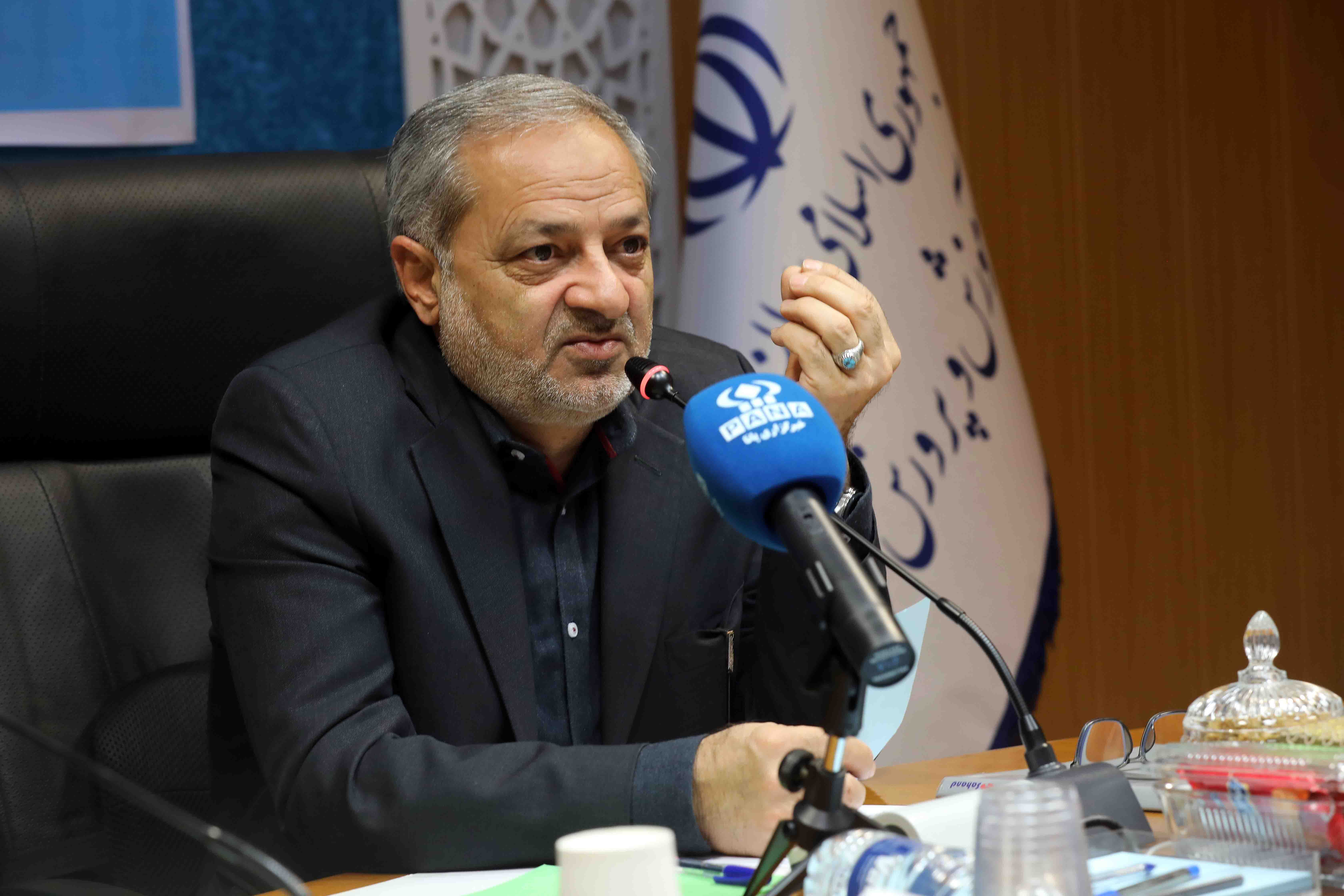 برگزاری باشکوه مراسم چهلم شهدای میناب در مدارس سراسر کشور