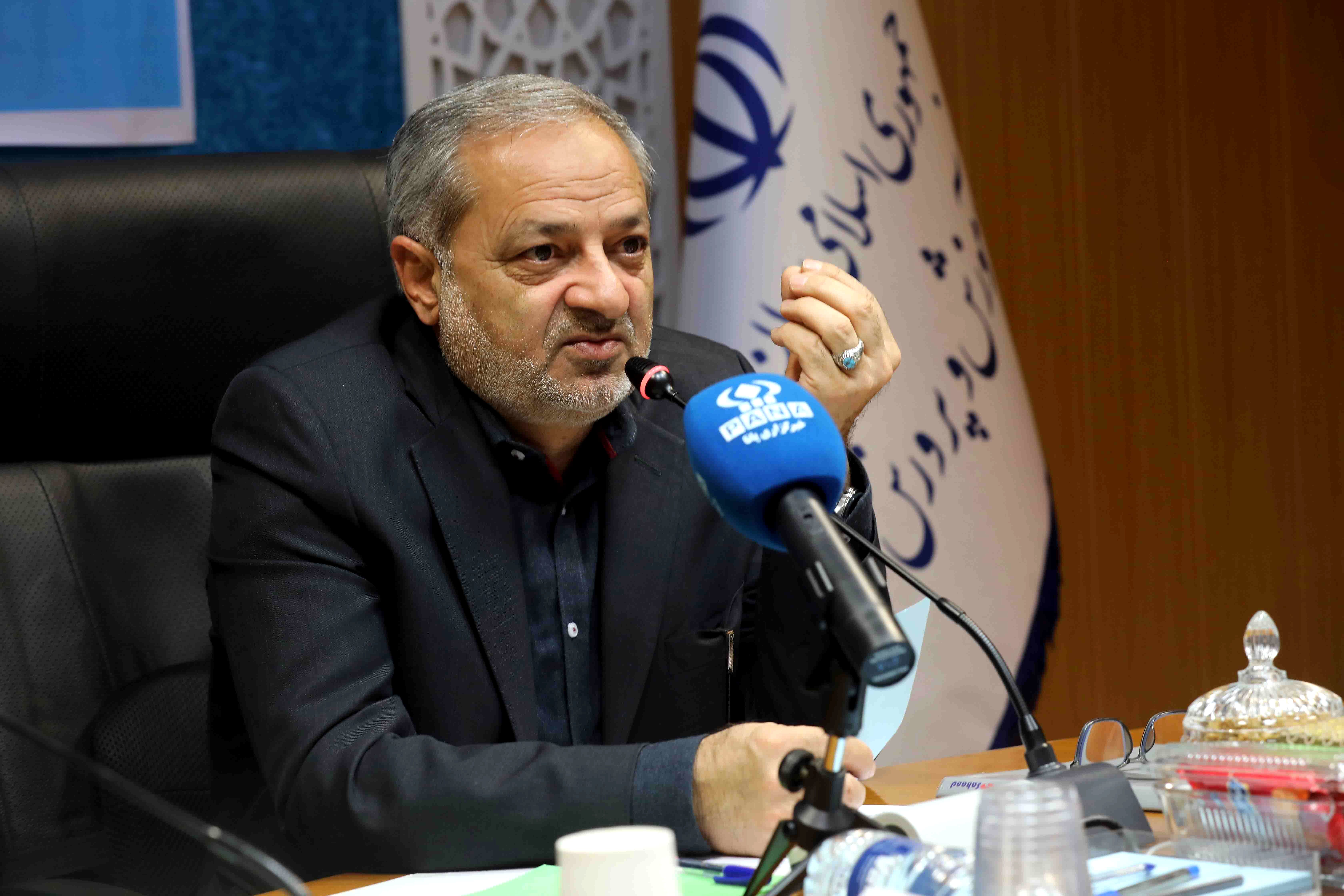 برگزاری باشکوه مراسم چهلم شهدای میناب در مدارس سراسر کشور
