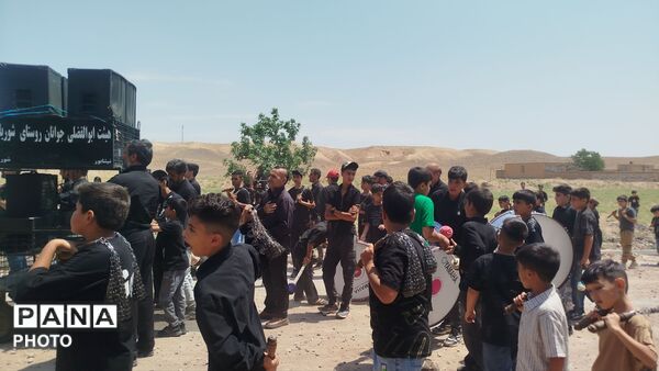 مراسم عزاداری در روز عاشورا همراه با حضور پر شور مردم روستای شوریاب