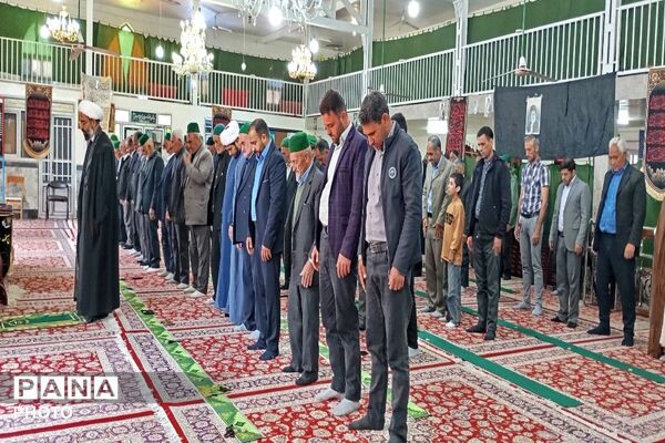 اقامه نماز عبادی سیاسی جمعه در آخرین هفته فروردین ماه 