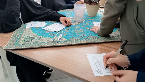 انتخابات شورای دانش‌آموزی در دبیرستان شاهد ارض اقدس 