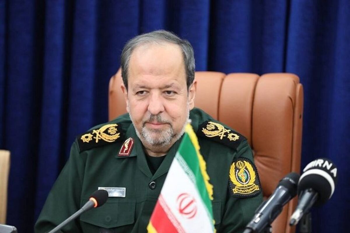 سرپرست وزارت دفاع: نه غافلگیر می‌شویم و نه منفعل