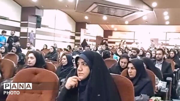 یادواره دانش‌آموز جاویدالاثر «ماکان نصیری» در خرم‌آباد