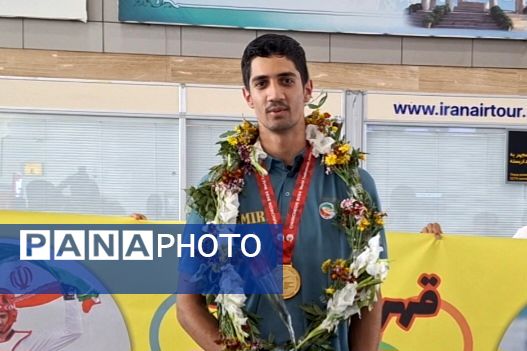 بازگشت قهرمانان با مدال طلای تکواندو کره جنوبی به شیراز