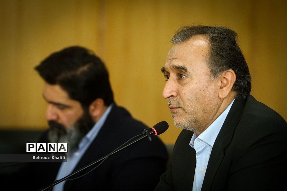 دهقان: در دولت سیزدهم برای نخستین بار در تاریخ کشور حکمی تاریخی علیه آمریکا صادر شد