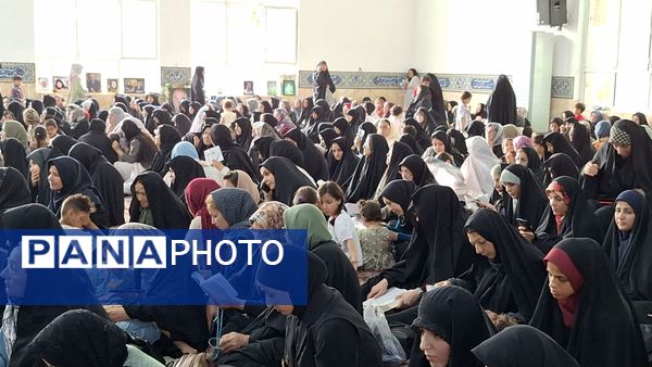 نوای عرفه در جوار امامزاده سید حمزه