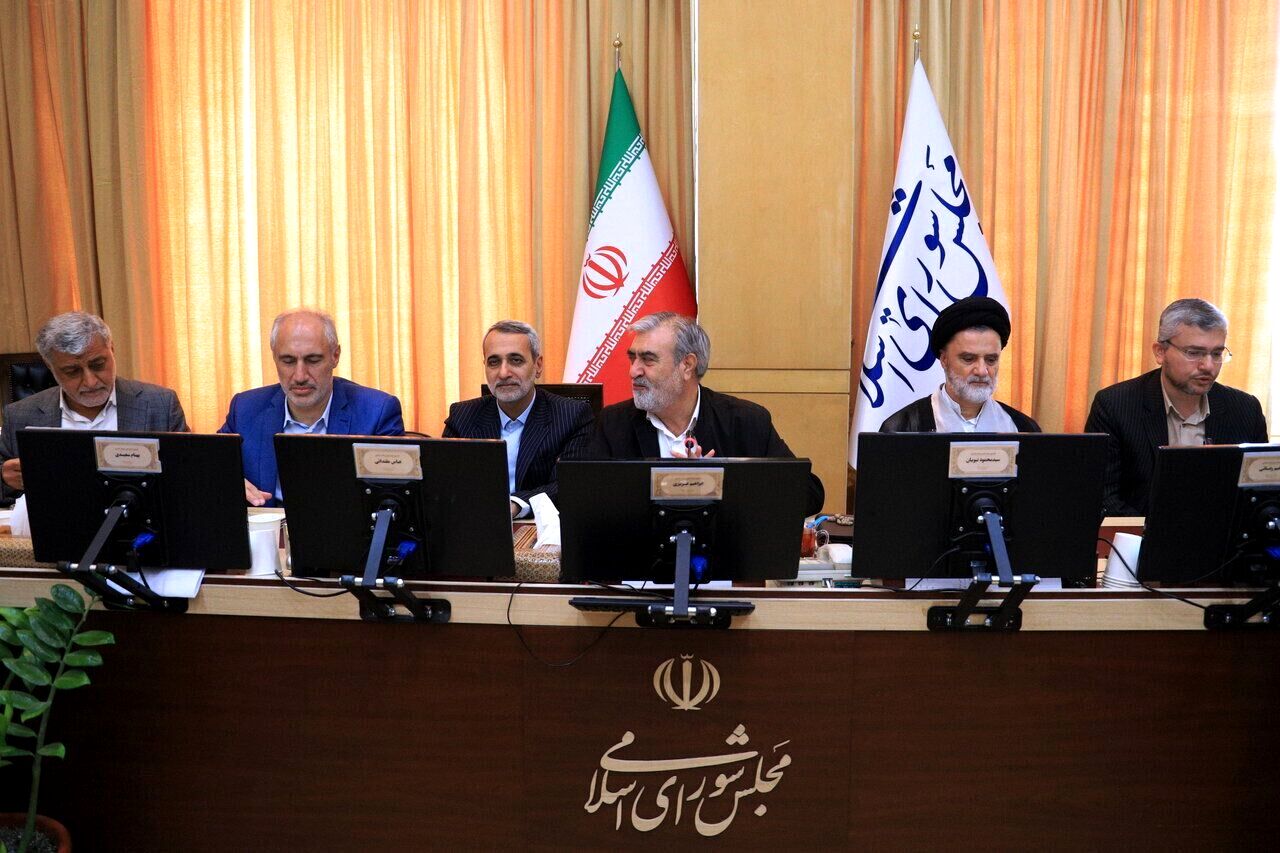 وضعیت بودجه نیروهای مسلح در کمیسیون امنیت ملی مجلس بررسی شد