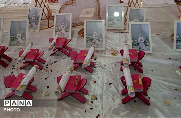 جشن تکلیف دختران در مدرسه شهیدحسین خدادادی