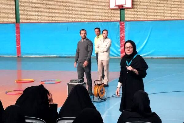 کارگاه آموزشی توانمندسازی دبیران و آموزگاران در درس تربیت بدنی