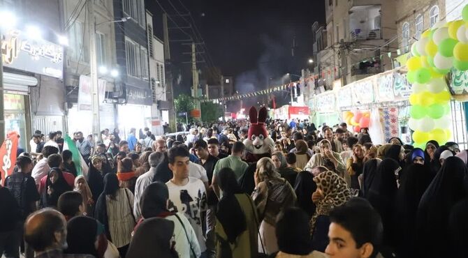 جشن عید غدیر با برپایی موکب پذیرایی و اهدای جوایز به دختران 