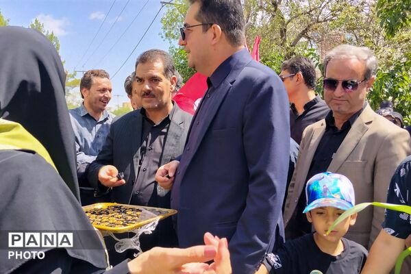 سیل عاشقان حسینی در بجنورد؛ جاماندگان اربعین، هم‌قدم با کاروان عشق/2